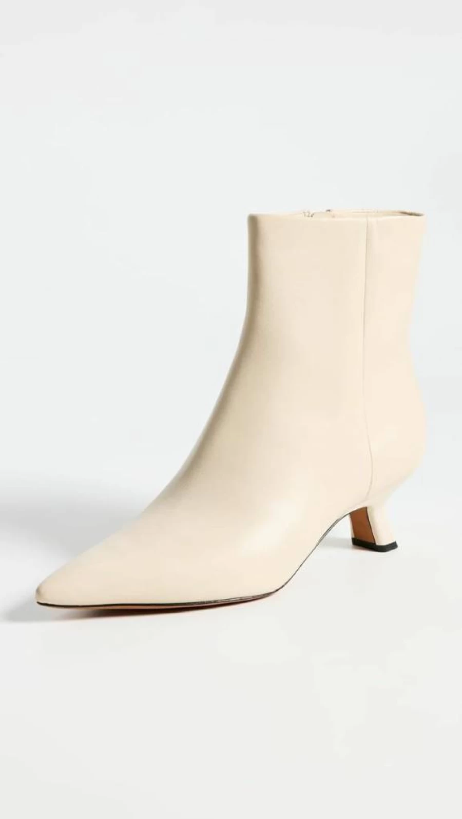 Vince Women's Billy Leather Ankle Boots - Stylish Casual Footwear for Women