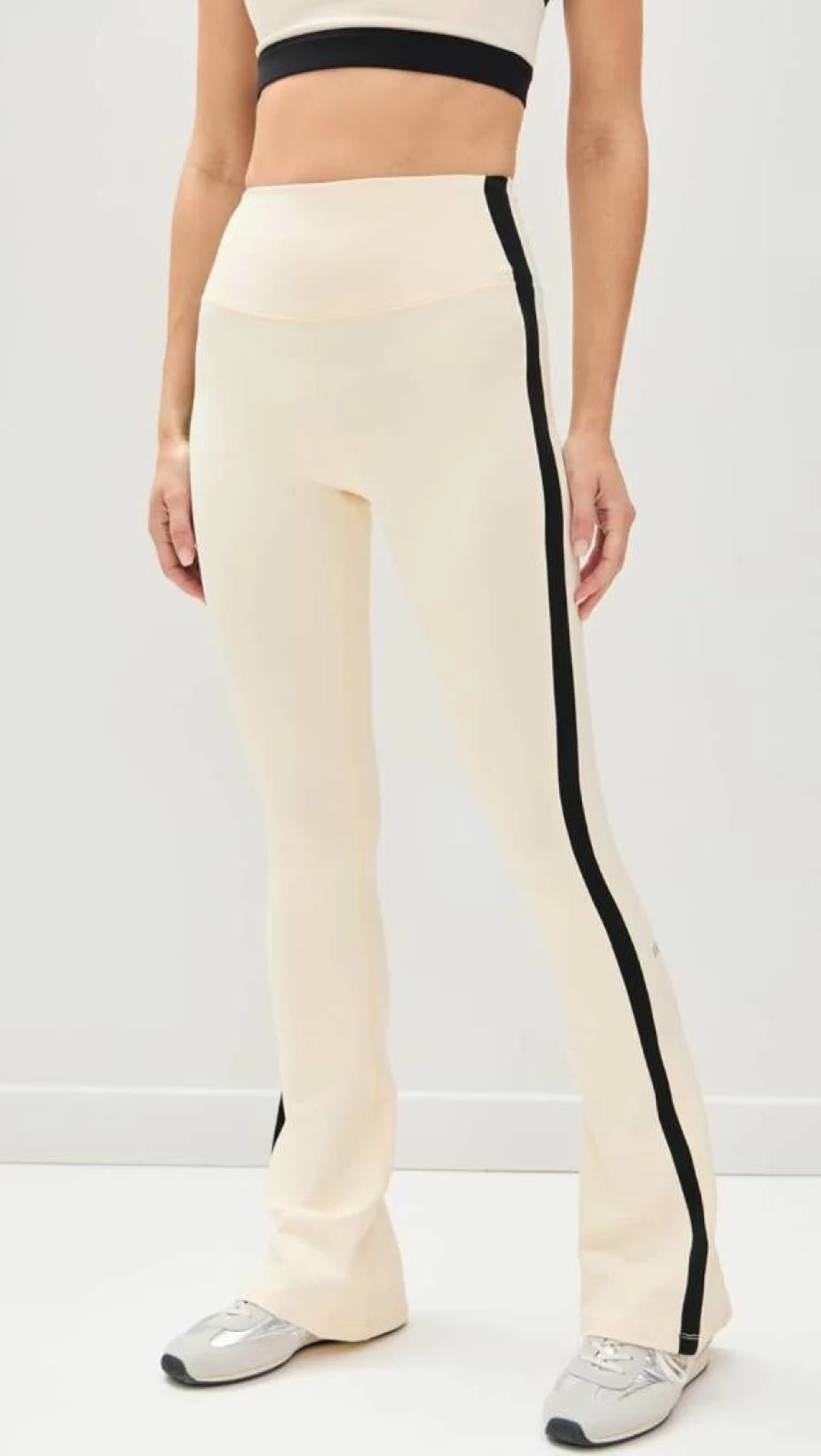 SPLITS59 Women's Raquel High Waist Flare Leggings - 32" Supplex Yoga Pants for Workout & Comfort