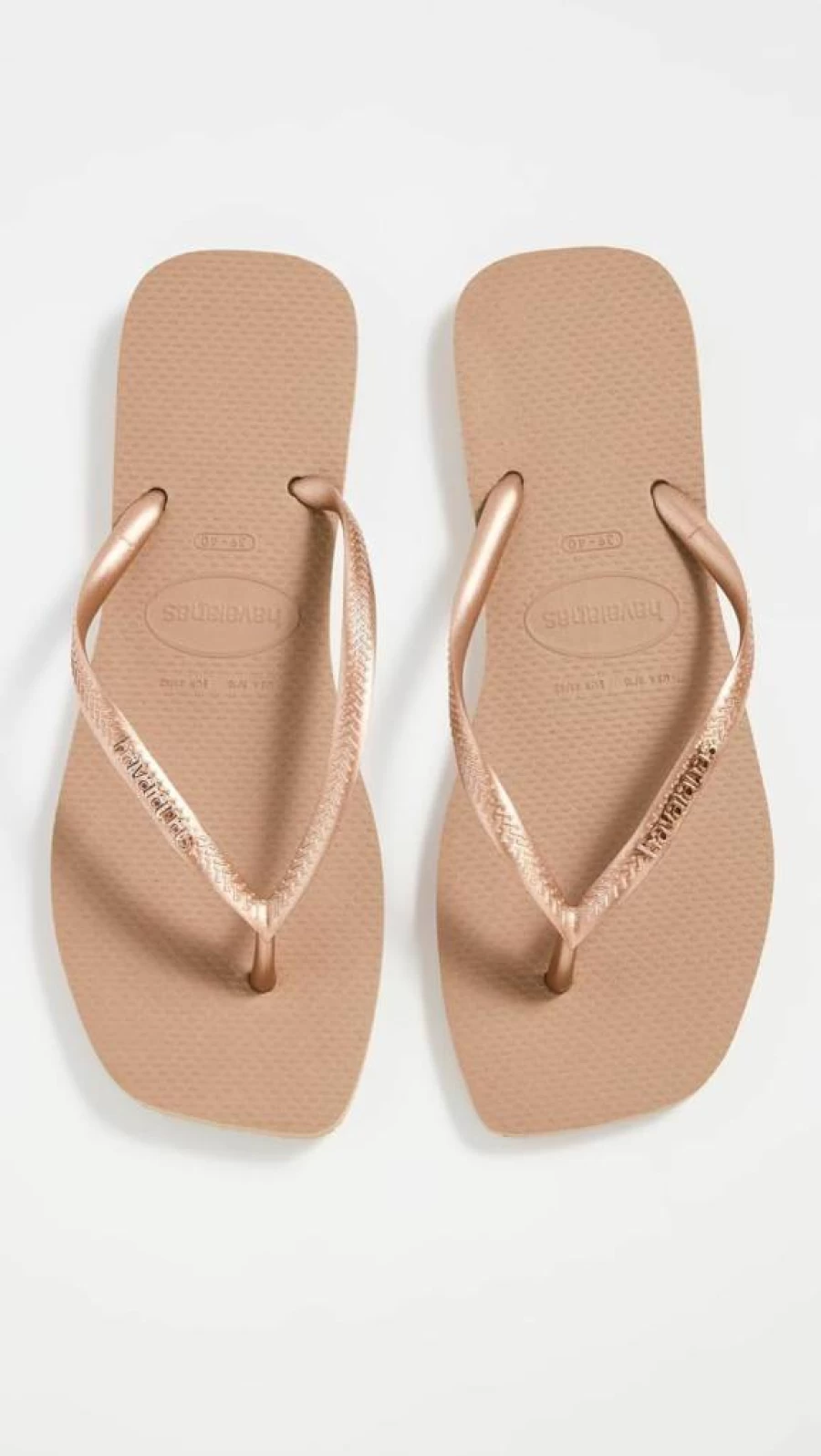 Havaianas Women's Slim Flip Flops with Square Logo - Comfortable Pop-Up Sandals