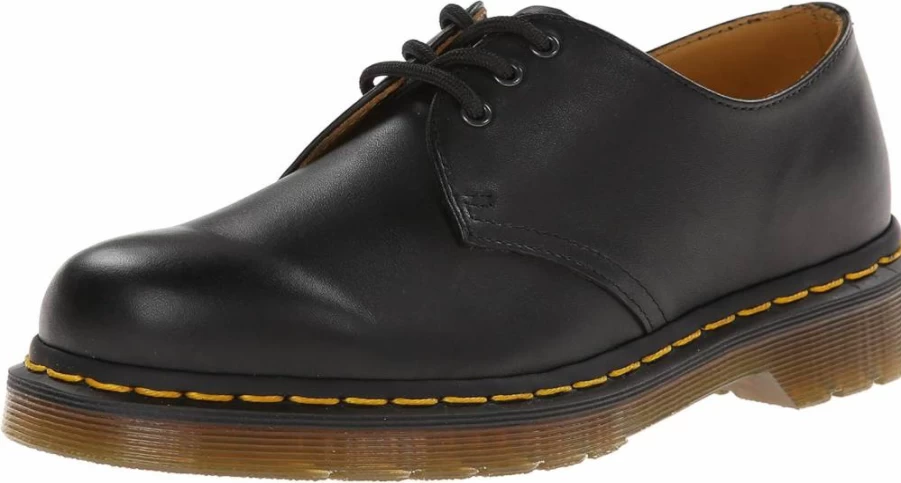 Dr. Martens Women's 1461 Oxford Shoes - Classic Leather Slip-Resistant Slip-On Lace-Up Fashion Footwear