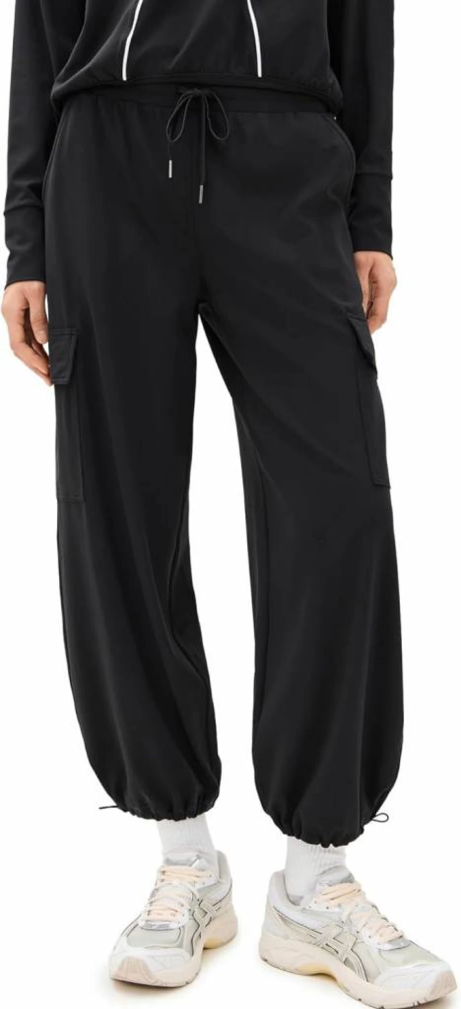 SPLITS59 Women's Nico Airweight Cargo Pants - Lightweight Comfort & Stylish Design