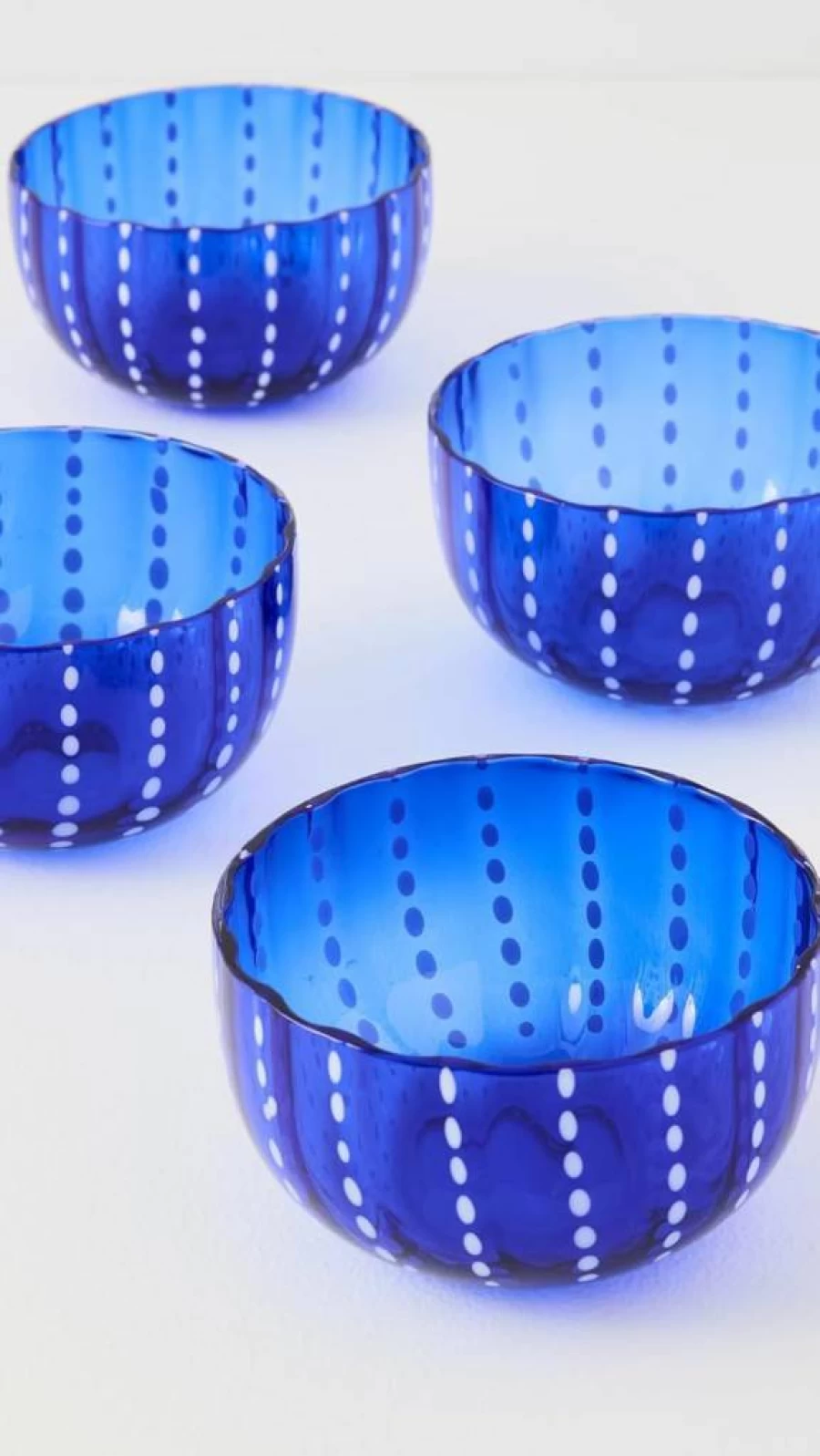 Zafferano Perle 4-Piece Decorative Bowl Set for Women - Elegant Tableware Collection