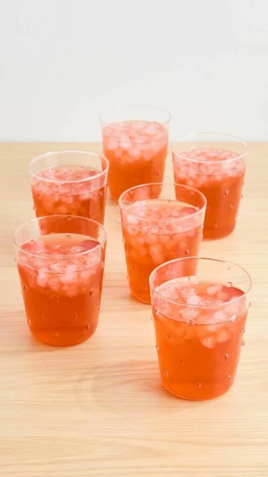 Zafferano Women's Elegant Dot Design Tumbler Set - 6-Piece Party Glassware Collection