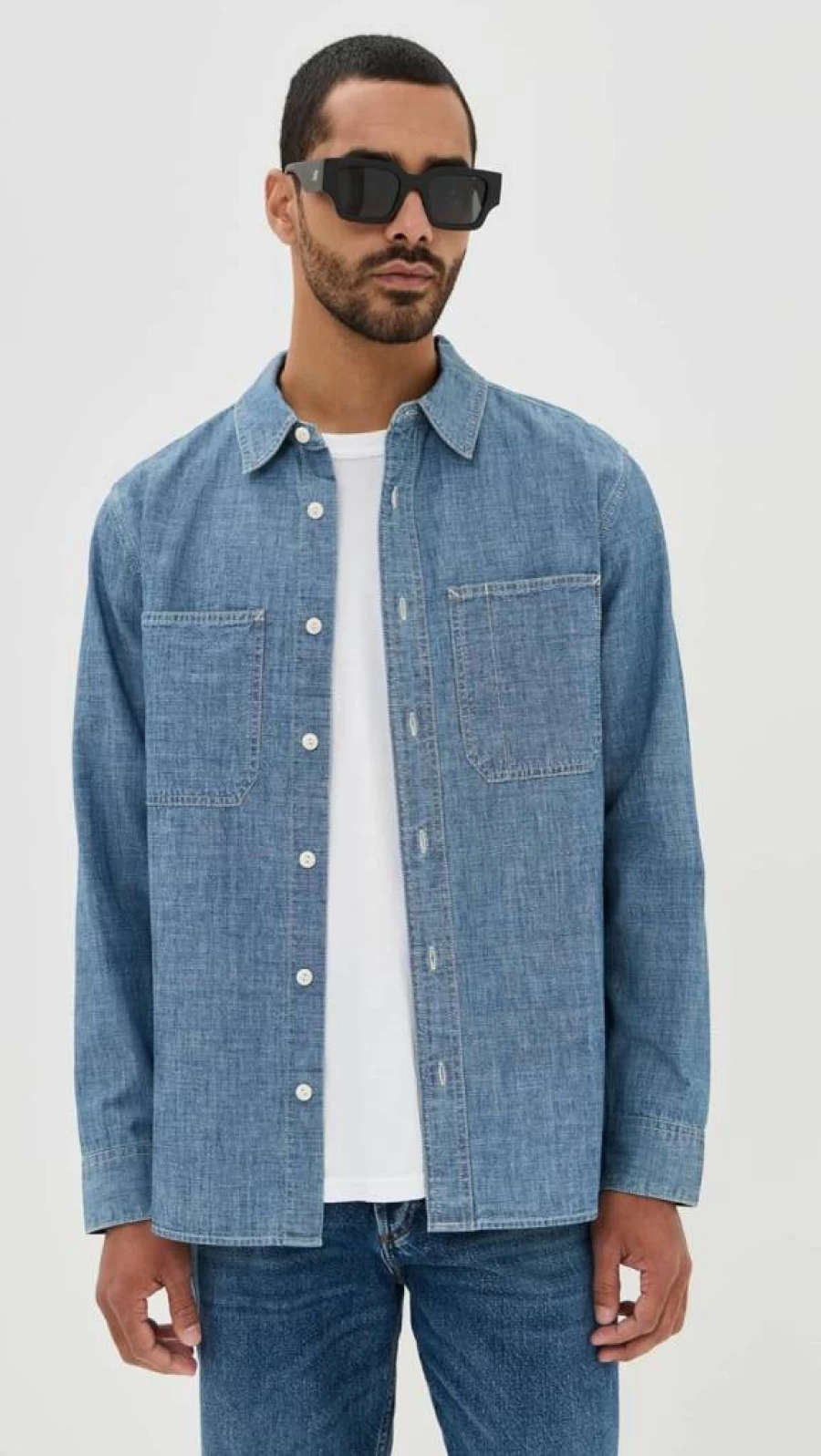 Madewell Men's Classic Chambray Shirt - Relaxed Fit Casual Button-Down for Everyday Wear